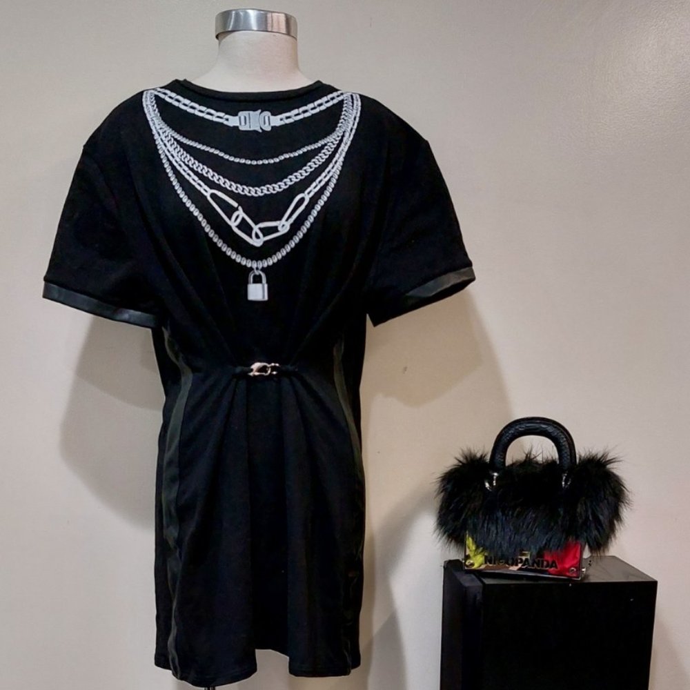💥EDGY CHIC💥Manière De Voir CHAIN NECKLACE DETAIL T-SHIRT DRESS - Picture 16 of 16